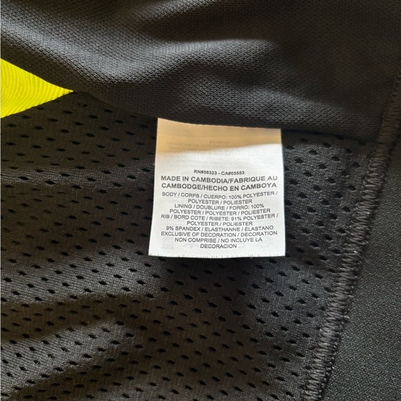 Nike Modern Black and Green Bomber Jacket - Picture 5 of 7